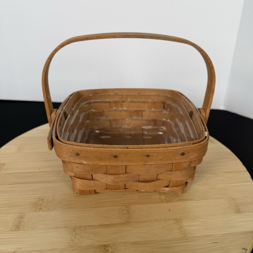 Vintage Longaberger 1994 Medium Square Basket w Wood Lid, Plastic Liner USA 6.5"